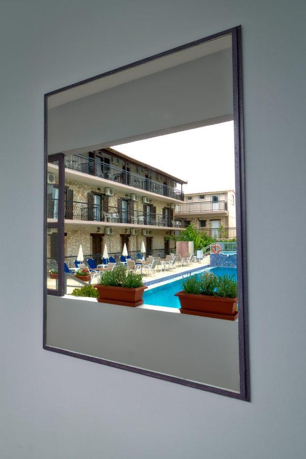 Two Brothers Studios & Apts Kalamaki  Exterior photo